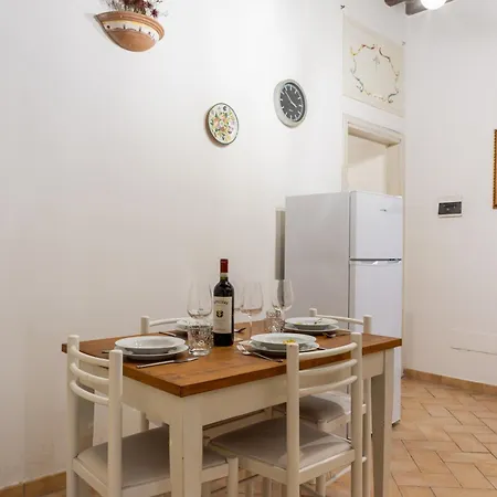 Daire Sweet House In Ghibellina Street Floransa