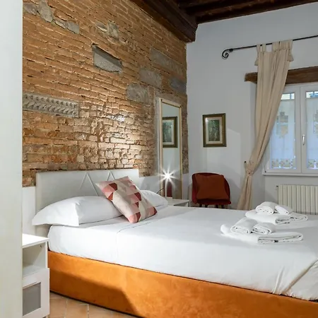 Sweet House In Ghibellina Street Apartament